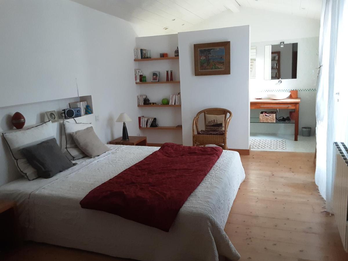 Les Jardins De Clerjotte Bed & Breakfast Saint-Martin-de-Ré Dış mekan fotoğraf